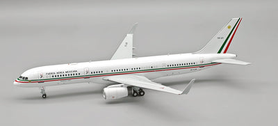 Pre-Order InFlight200 IF752TP01 1:200 Mexico - Air Force Boeing 757-225 Reg.: XC-UJM
