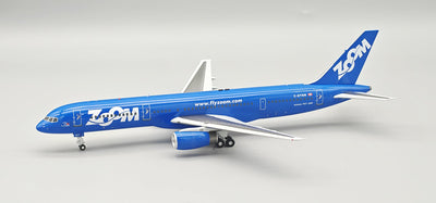 Pre - Order InFlight200 IF752Z40326 1:200 Zoom Airlines Boeing 757 - 28A Reg.: C - GTSN
