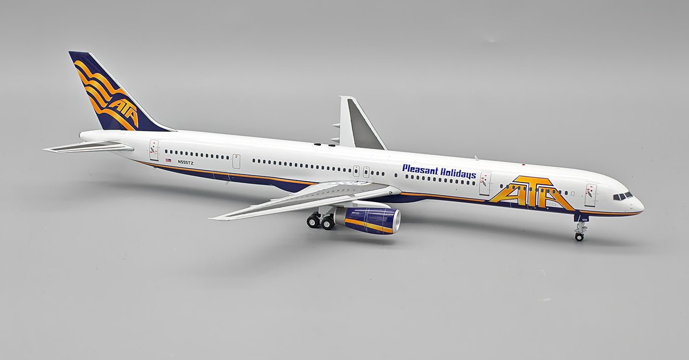 Pre - Order InFlight200 IF753AT0725 1:200 American Trans Air - ATA (Pleasant Holidays) Boeing 757 - 33N N555TZ