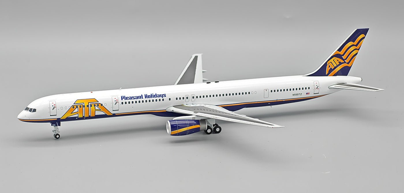 Pre - Order InFlight200 IF753AT0725 1:200 American Trans Air - ATA (Pleasant Holidays) Boeing 757 - 33N N555TZ
