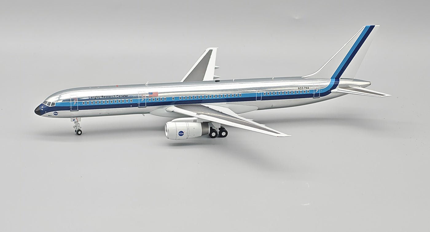 Pre - Order InFlight200 IF757NASA57P 1:200 NASA Boeing 757 - 225 N557NA Polished