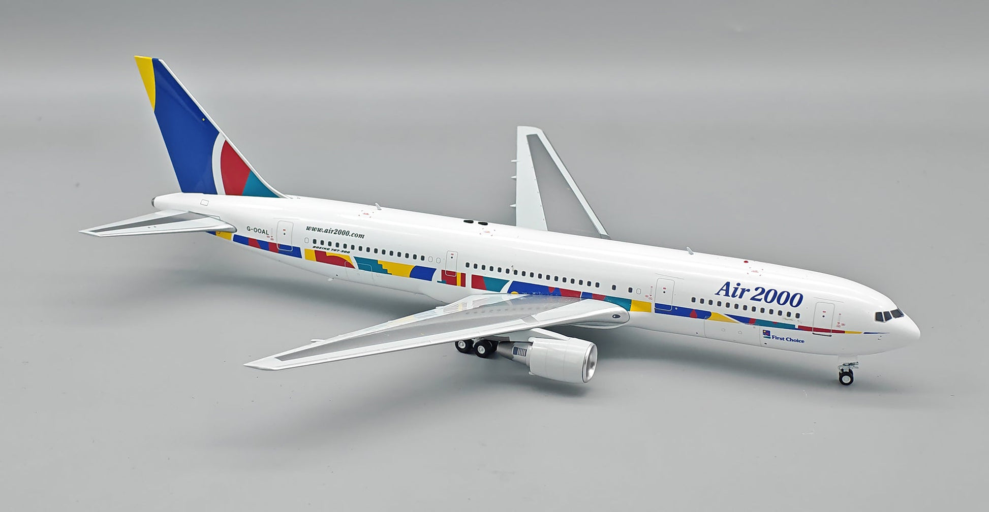 Pre-Order InFlight200 IF763DP1026 1:200 Air 2000 Boeing 767-38A/ER G-OOAL
