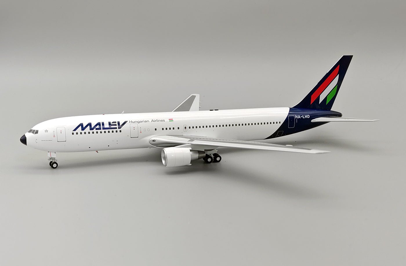 Pre - Order InFlight200 IF763MA0625 1:200 Malev - Hungarian AirlinesBoeing 767 - 3P6/ER HA - LHD