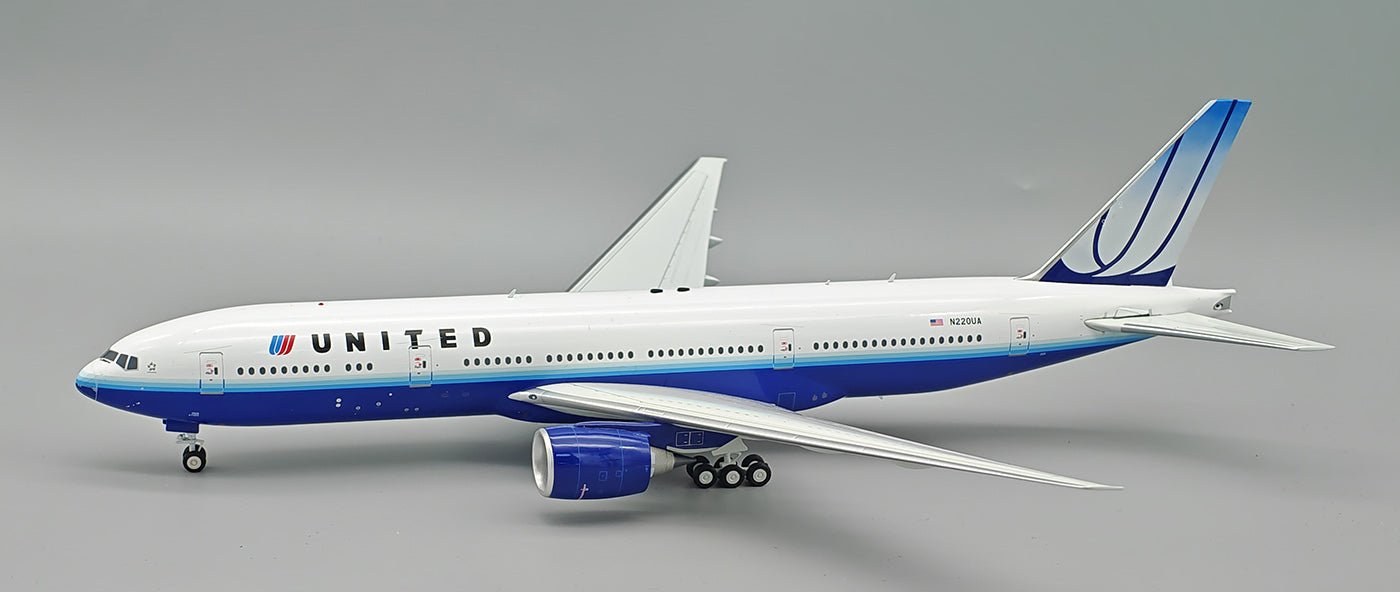 Pre - Order InFlight200 IF772UA11225 1:200 United Airlines Boeing 777 - 222/ER N220UA