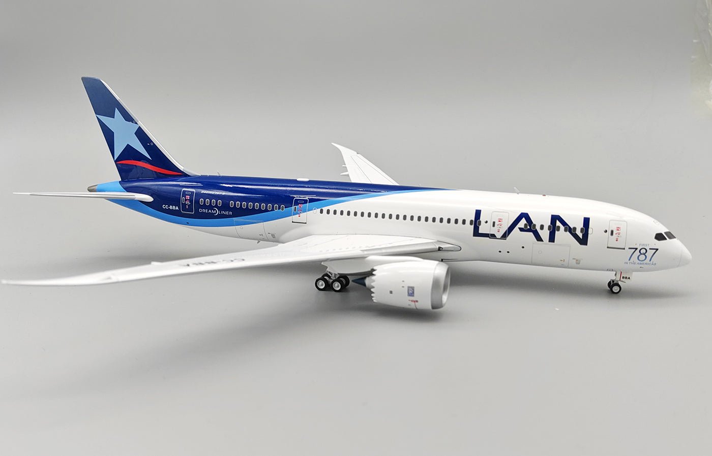 Pre - Order InFlight200 IF788LAN001 1:200 LAN Airlines Boeing 787 - 8 Dreamliner CC - BBA