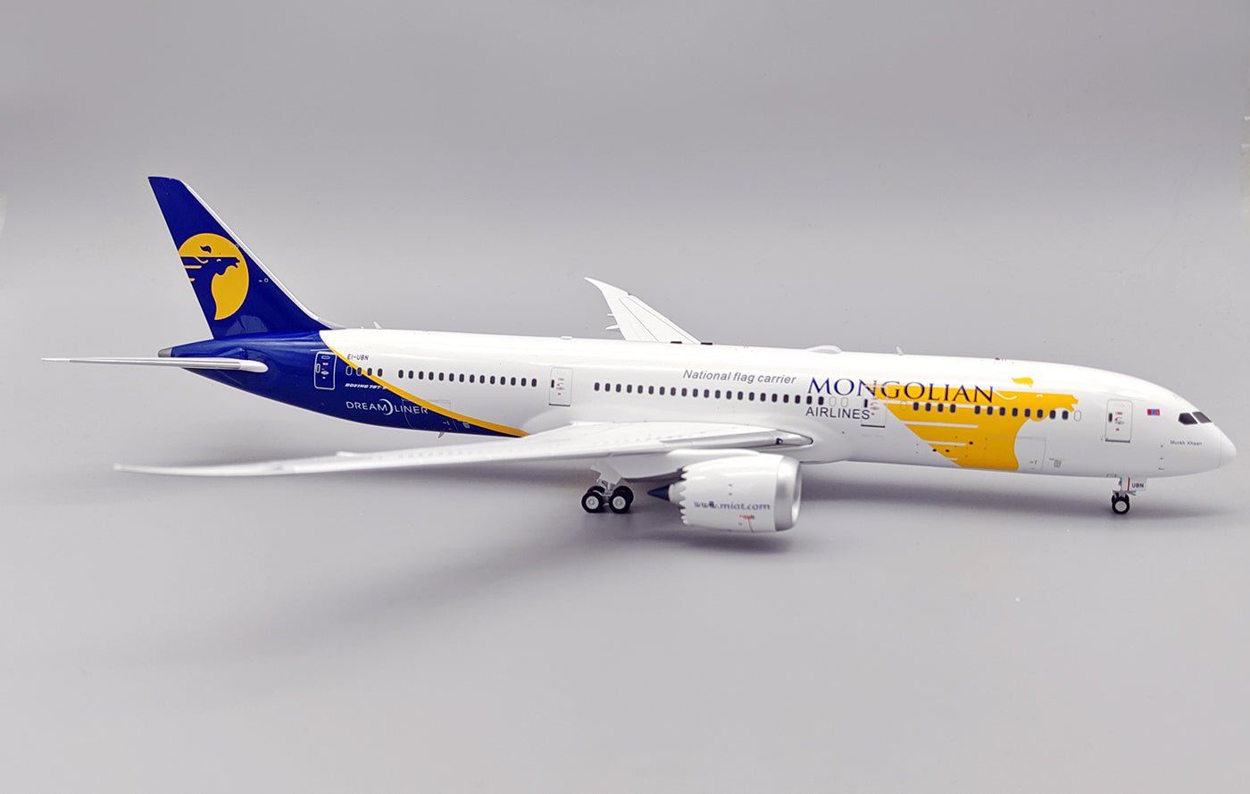 Pre - Order InFlight200 IF789OM0725 1:200 MIAT Mongolian Airlines Boeing 787 - 9 Dreamliner EI - UBN