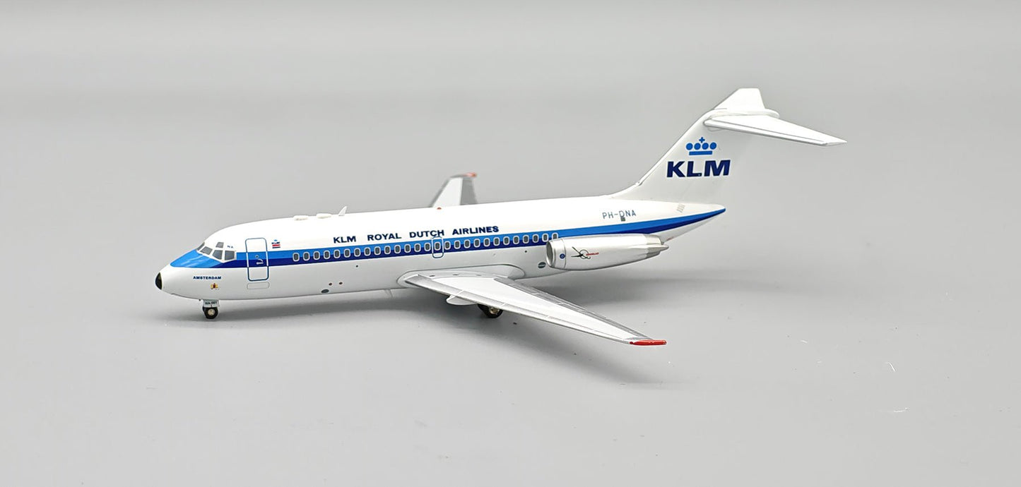 Pre - Order InFlight200 IF915KL1126 1:200 KLM Royal Dutch Airlines Douglas DC - 9 - 15 PH - DNA