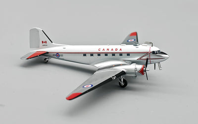 Pre - Order InFlight200 IFDC3RCAF33 1:200 Canada Air Force Douglas DC - 3 12933
