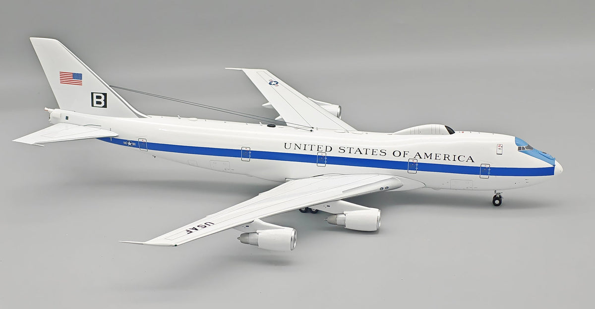 Pre-Order InFlight200 IFE4BUSAF-B 1:200 USA - Air Force Boeing E-4B (747-200B)