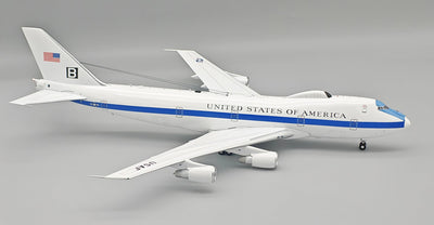 Pre-Order InFlight200 IFE4BUSAF-B 1:200 USA - Air Force Boeing E-4B (747-200B)