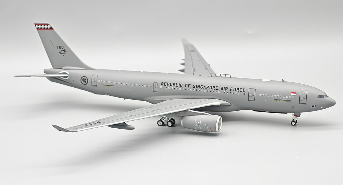 Pre - Order InFlight200 IFMRTTSAF760 1:200 Singapore - Air Force Airbus A330 - 243MRT
