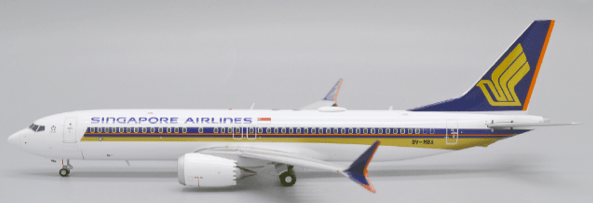 Pre - Order JC Wings EW238M006 1:200 Singapore Airlines Boeing 737 MAX 8 Reg: 9V - MBA