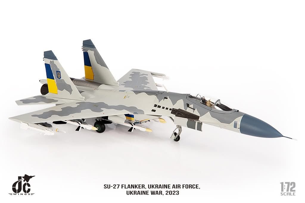JC Wings JCW-72-SU27-016 1:72 SU-27 Flanker ﻿Ukraine Air Force