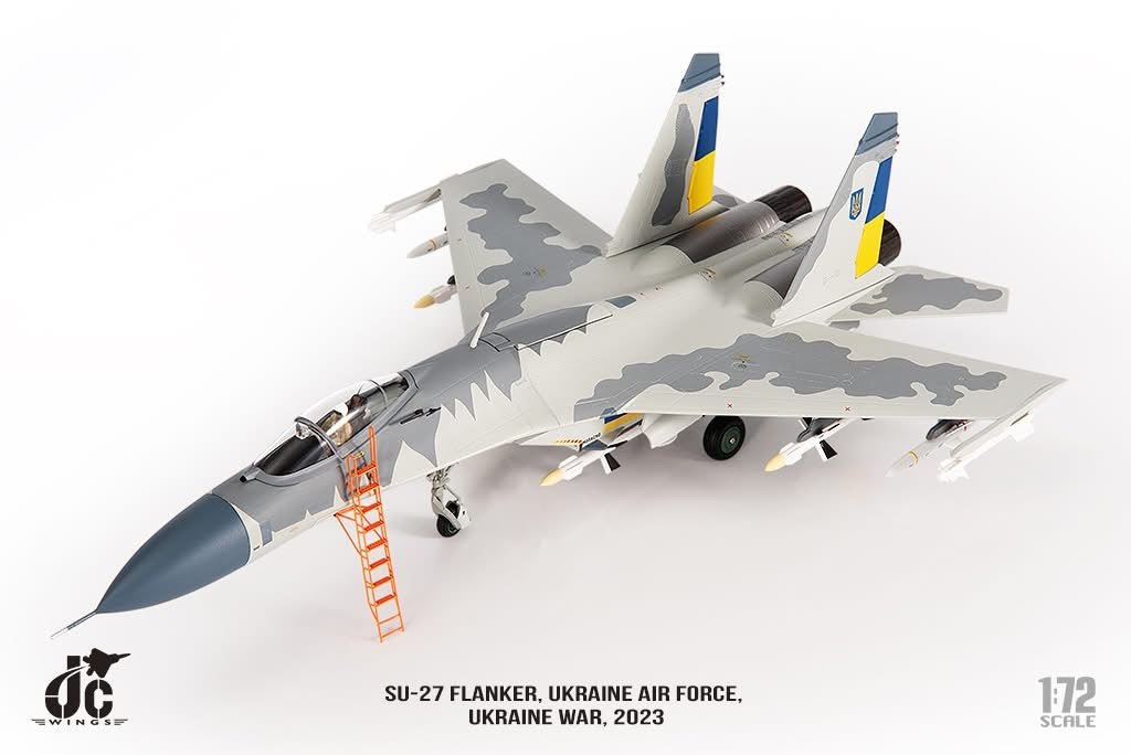 JC Wings JCW-72-SU27-016 1:72 SU-27 Flanker ﻿Ukraine Air Force