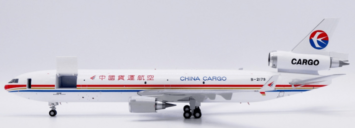 Pre - Order JC Wings LH2395C 1:200 China Cargo Airlines McDonnell Douglas MD - 11F "Interactive Series" Reg: B - 2179