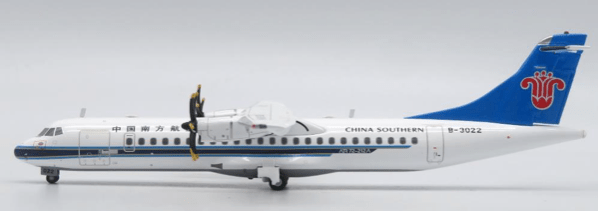 Pre - Order JC Wings LH2396 1:200 China Southern Airlines ATR72 - 500 Reg: B - 3022