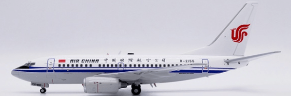 Pre - Order JC Wings LH2445 1:200 Air China Boeing 737 - 600 Reg: B - 2155