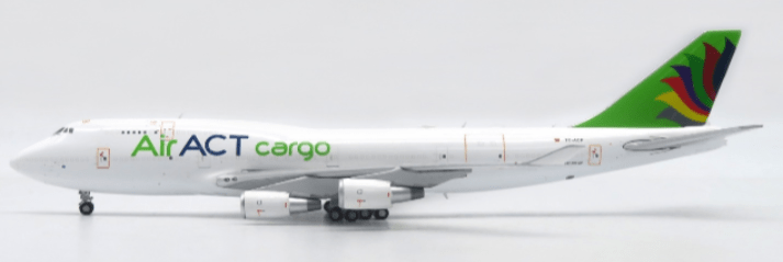 Pre - Order JC Wings LH4250A 1:400 ACT Airlines Boeing 747 - 400(BDSF) TC - ACF (Flaps Down)
