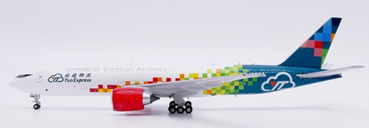 Pre - Order JC Wings LH4317 1:400 Central Airlines (YunExpress) Boeing 777F Reg: B - 2082
