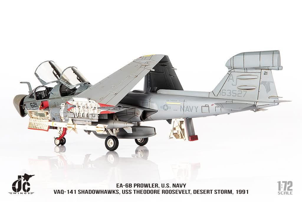 Pre - Order JC Wings Military JCW - 72 - EA6B - 010 1:72 EA - 6B Prowler U.S. NAVY VAQ - 141 Shadowhawks, Desert Storm, 1991