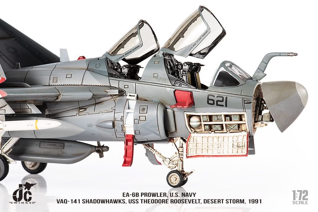 Pre - Order JC Wings Military JCW - 72 - EA6B - 010 1:72 EA - 6B Prowler U.S. NAVY VAQ - 141 Shadowhawks, Desert Storm, 1991