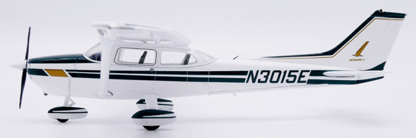 Pre - Order JC Wings XX172001 1:72 Private Cessna 172 "Skyhawk II" Reg: N3015E