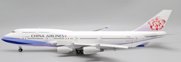 Pre - Order JC Wings XX20092A 1:200 China Airlines Boeing 747 - 400 Reg: B - 18215 "Flaps Down"
