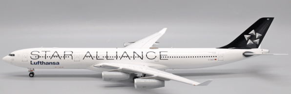 Pre - Order JC Wings XX20151 1:200 Lufthansa Airbus A340 - 300 "Star Alliance" Reg: D - AIGV