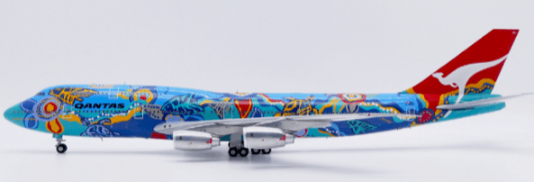 Pre - Order JC Wings XX20374 1:200 Qantas Boeing 747 - 300 "Nalanji Dreaming" Reg: VH - EBU