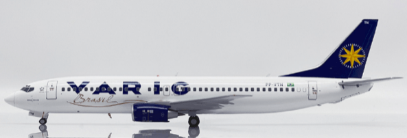 Pre - Order JC Wings XX20383 1:200 Varig Boeing 737 - 400 Reg: PP - VTN
