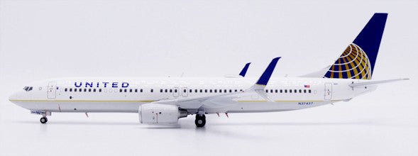 Pre - Order JC Wings XX20619 1:200 United Airlines Boeing 737 - 900ER Reg: N37437
