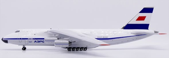 Pre-Order JC Wings XX20699 1:200 Aeroflot Antonov AN-124 "Blue Stripes" Reg: CCCP-82021