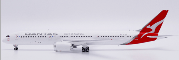 1:400 Qantas Boeing 787-9 Dreamliner Reg: VH-ZNF – MTS Aviation Models