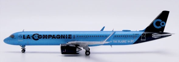 Pre-Order JC Wings XX40369 1:400 La Compagnie Airbus A321NEO "A321NEO the plane to be" Reg: F-HBUZ