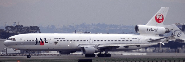 Pre - Order JC Wings XX40373 1:400 Japan Airlines McDonnell Douglas MD - 11 "J - Bird" Reg: JA8584