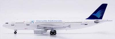 Pre-Order JC Wings XX40443 1:400 Garuda Indonesia Airbus A300-600R Reg: PK-GAS