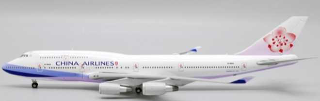 Pre - Order JC Wings XX4977A 1:400 China Airlines Boeing 747 - 400 B - 18215 (Flaps Down)