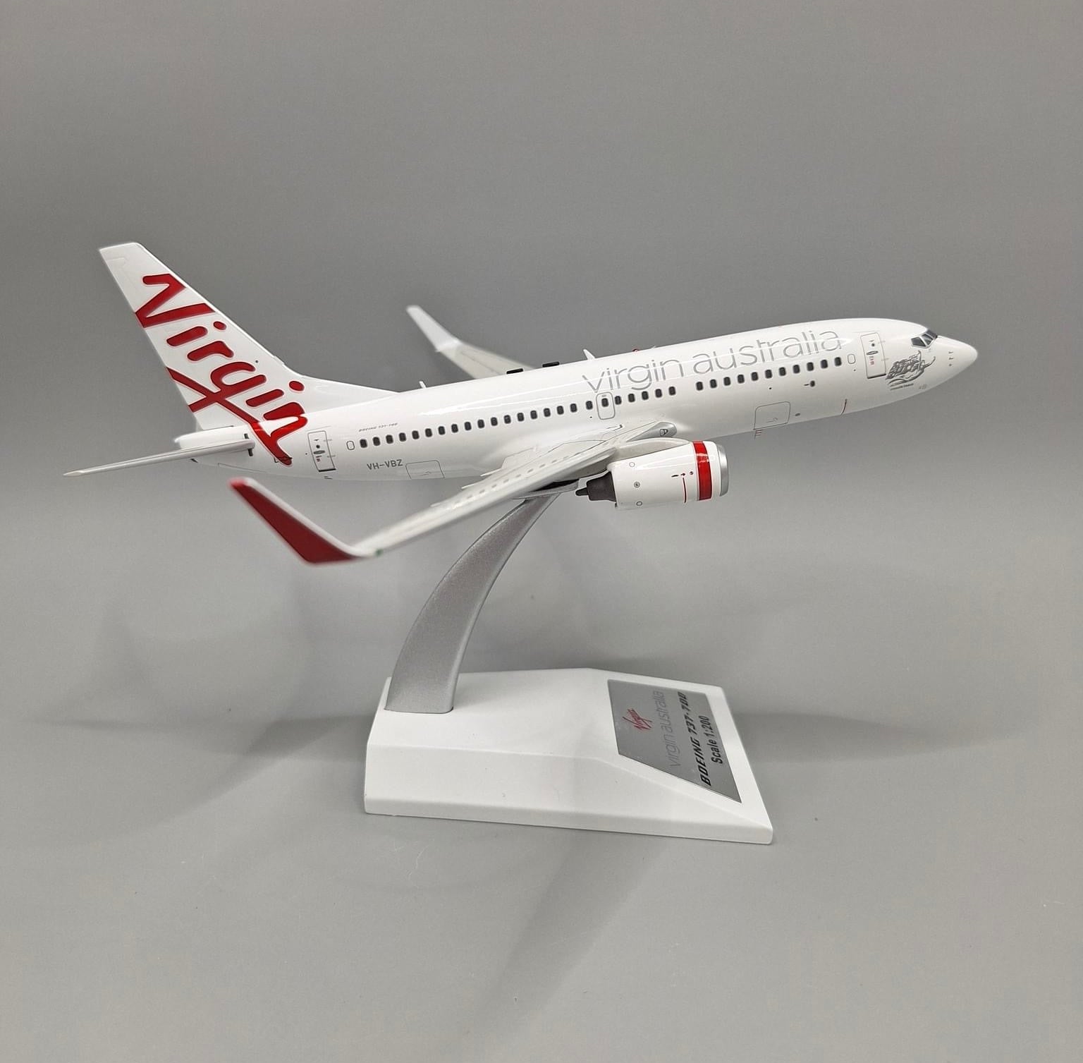 JFox JF - 737 - 7 - 005 1:200 Virgin Australia Airlines Boeing 737 - 7FE VN - VBZ