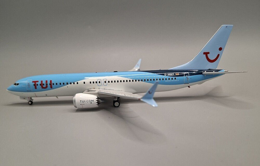 Pre - Order JFox JF - 737 - 8M - 014L 1:200 737 - 8 Max 8 – Tui Fly D - AMAX