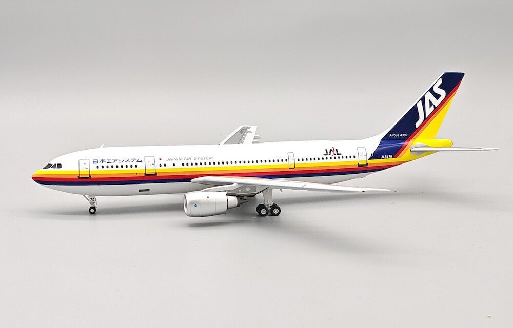 Pre - Order JFox JF - A300 - 008L 1:200 A300B2K - 3C Japan Airlines (JAL) JA8