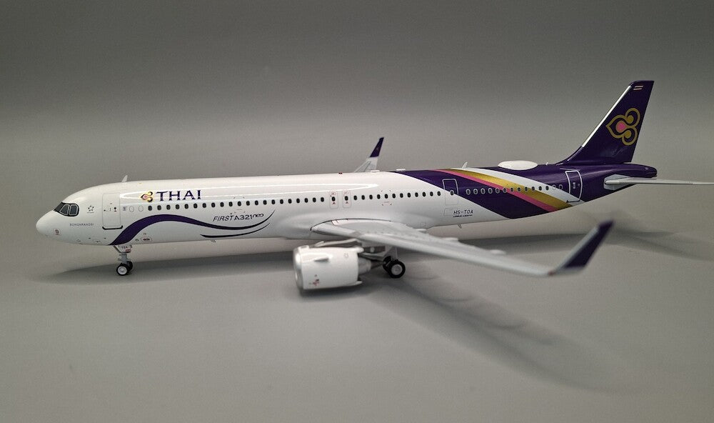 Pre-Order JFox JF-A321-062 1:200 A321-251NX Thai Airways International HS-TOA