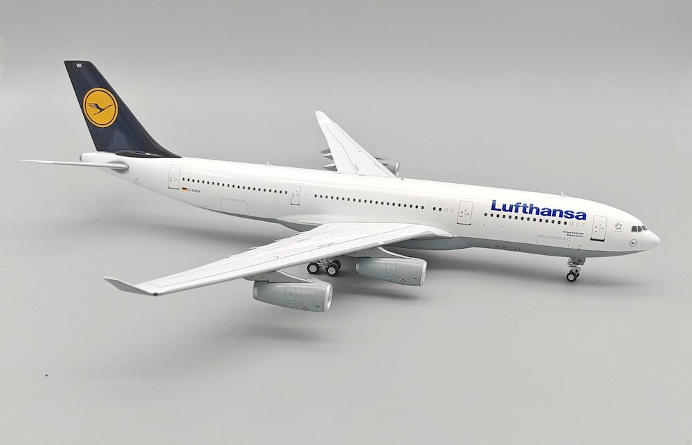 Pre - Order JFox JF - A340 - 2 - 004L 1:200 A340 - 200 Lufthansa – Bremerhaven D - AIBH