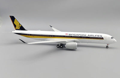 Pre - Order JFox JF - A350 - 9 - 019 1:200 A350 - 941 Singapore Airlines 9V - SMZ