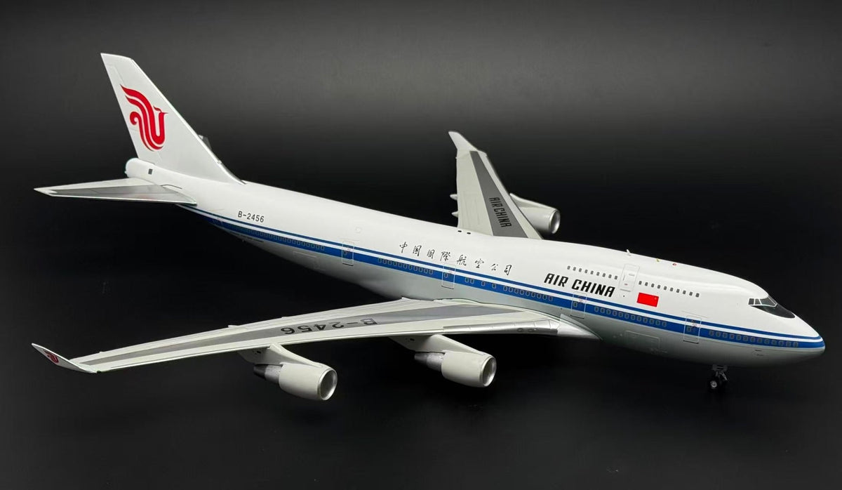 Pre-Order KJ Models KJ-B744-199 1:200 B-2456 Air China Boeing 747-4J6(M)