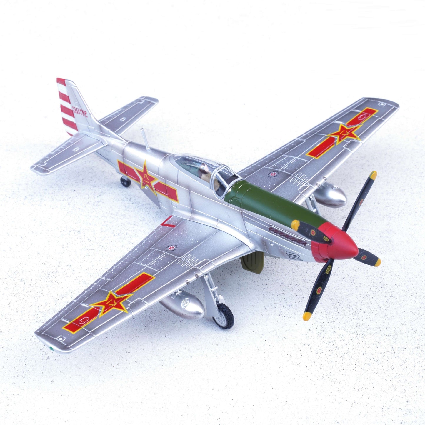 Pre - Order Legion Models LEG - 14663LB 1:72 P - 51K Mustang People's Liberation Army Air Force, 1949 (Captured from Chinese Nationalist forces, Chinese Aviation Museum)