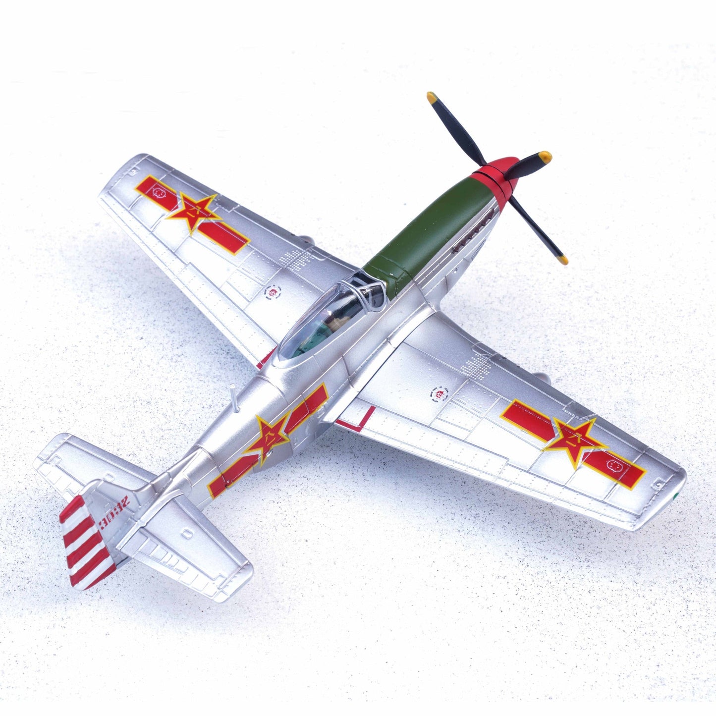 Pre - Order Legion Models LEG - 14663LB 1:72 P - 51K Mustang People's Liberation Army Air Force, 1949 (Captured from Chinese Nationalist forces, Chinese Aviation Museum)