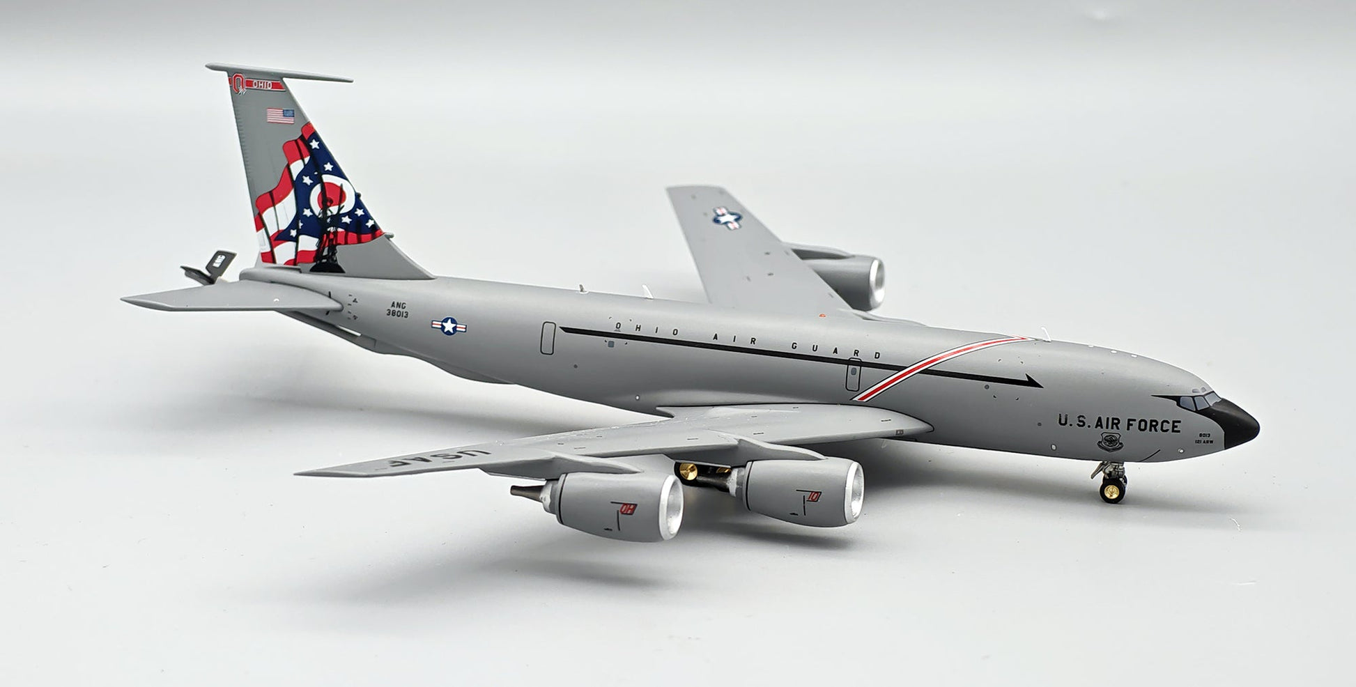 Pre-Order MTS Exclusive MTS135USAF8013N 1:200 KC-135R Stratotanker 63-8013 121st ARW Ohio ANG "In Honor of the Aircrew lost on Zeus 95"