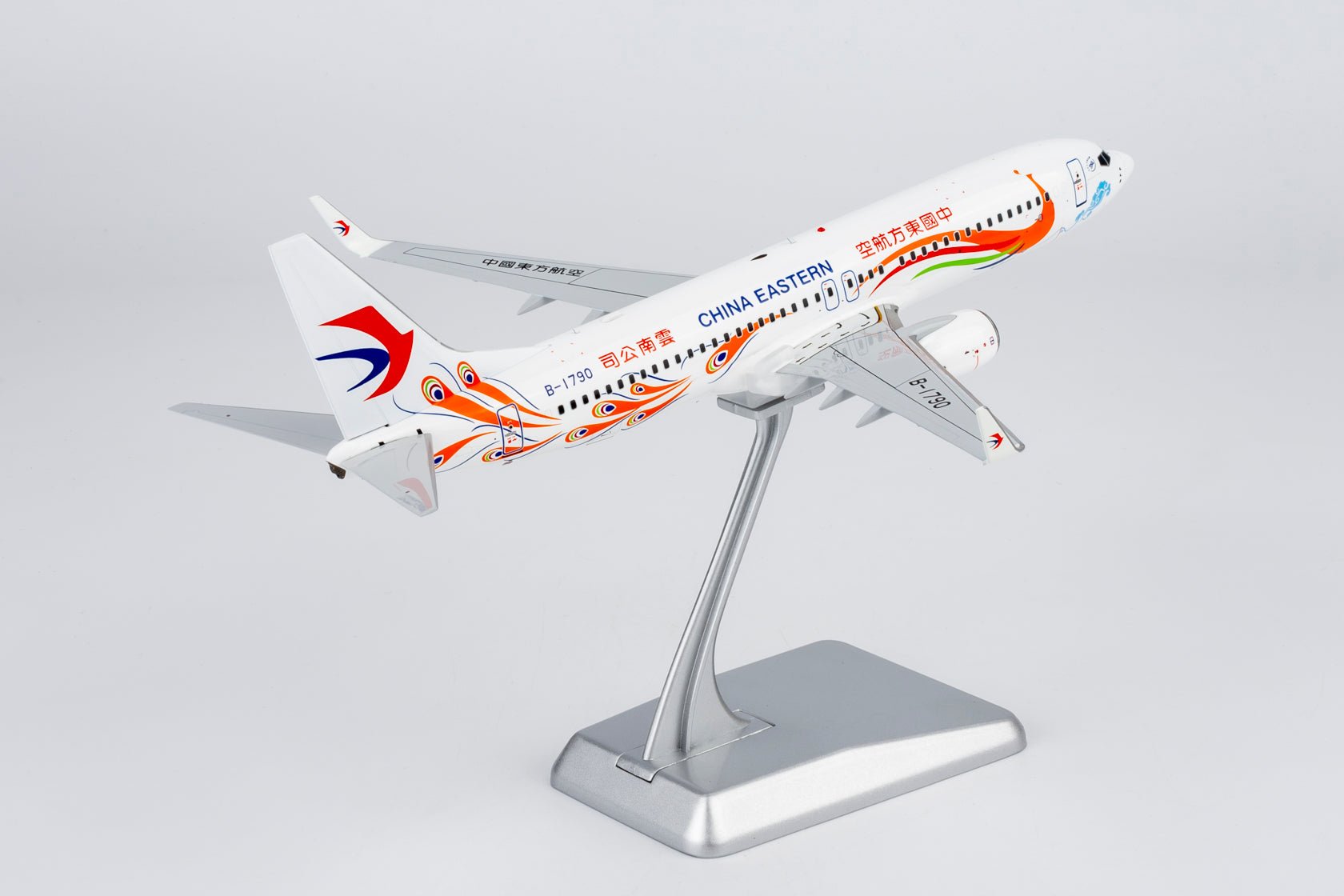 Pre-Order NG Models 08058 1:200 China Eastern Airlines 737-800/w B-1790