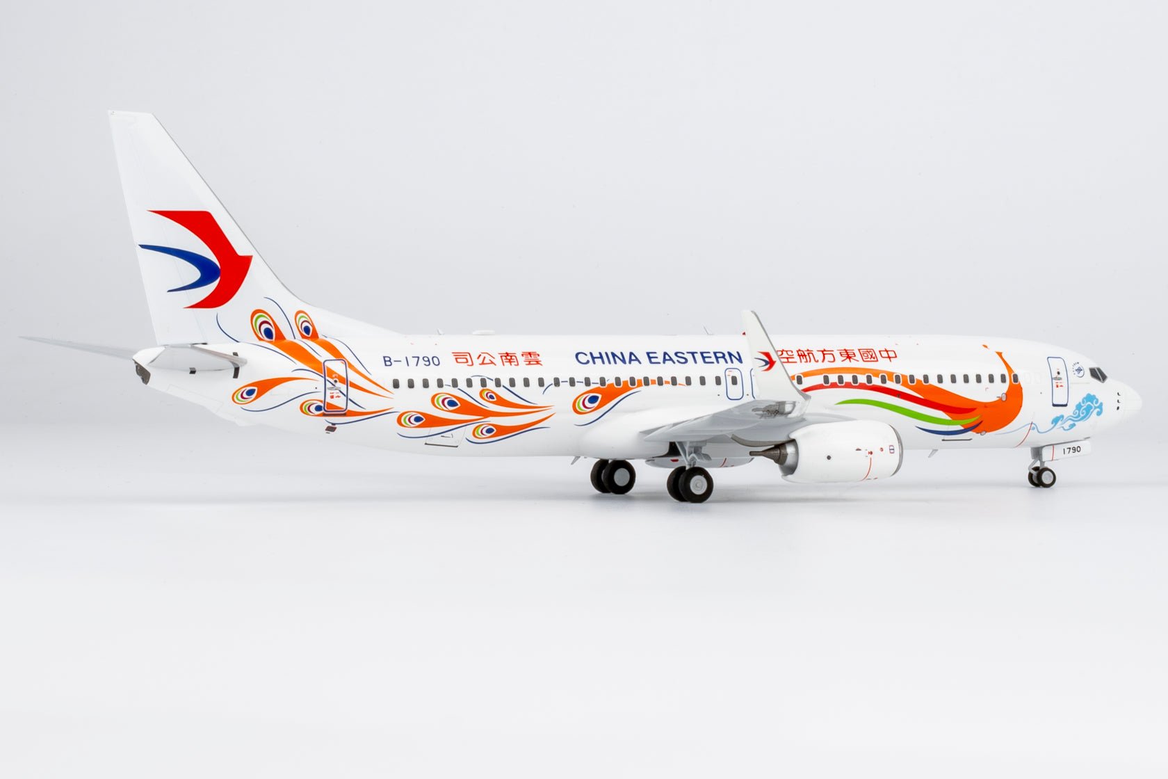 Pre-Order NG Models 08058 1:200 China Eastern Airlines 737-800/w B-1790