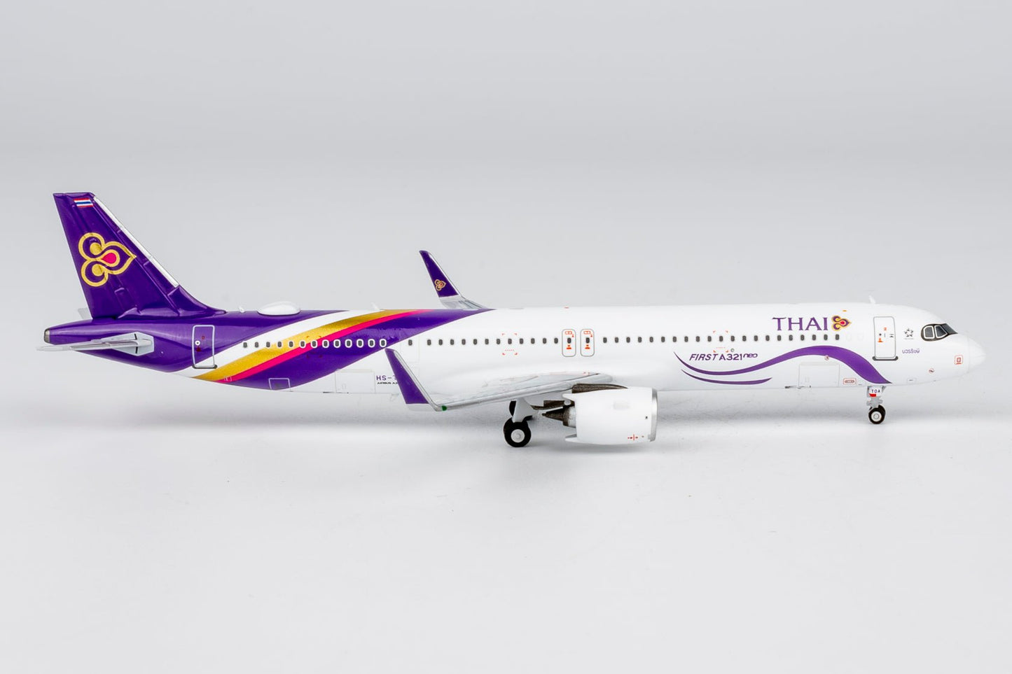 Pre-Order NG Models 13148 1:400 Thai Airways International A321neo HS-TOA "First A321neo" "Bowonrangsi / บวรรังษี" ("First A321neo" sticker; named "Bowonrangsi / บวรรังษี")
